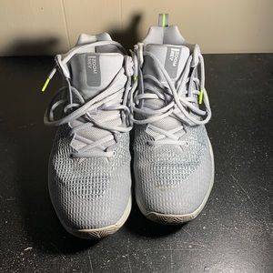 Nike Zoom Rev basketball shoes